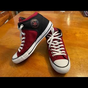 Black and red converse’s